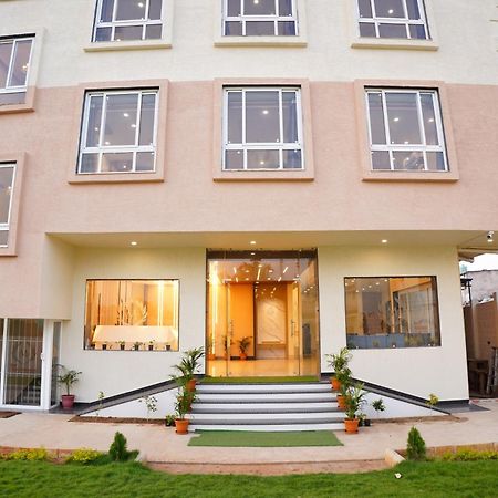 The Marutinandan Grand Hotell Deoghar Eksteriør bilde
