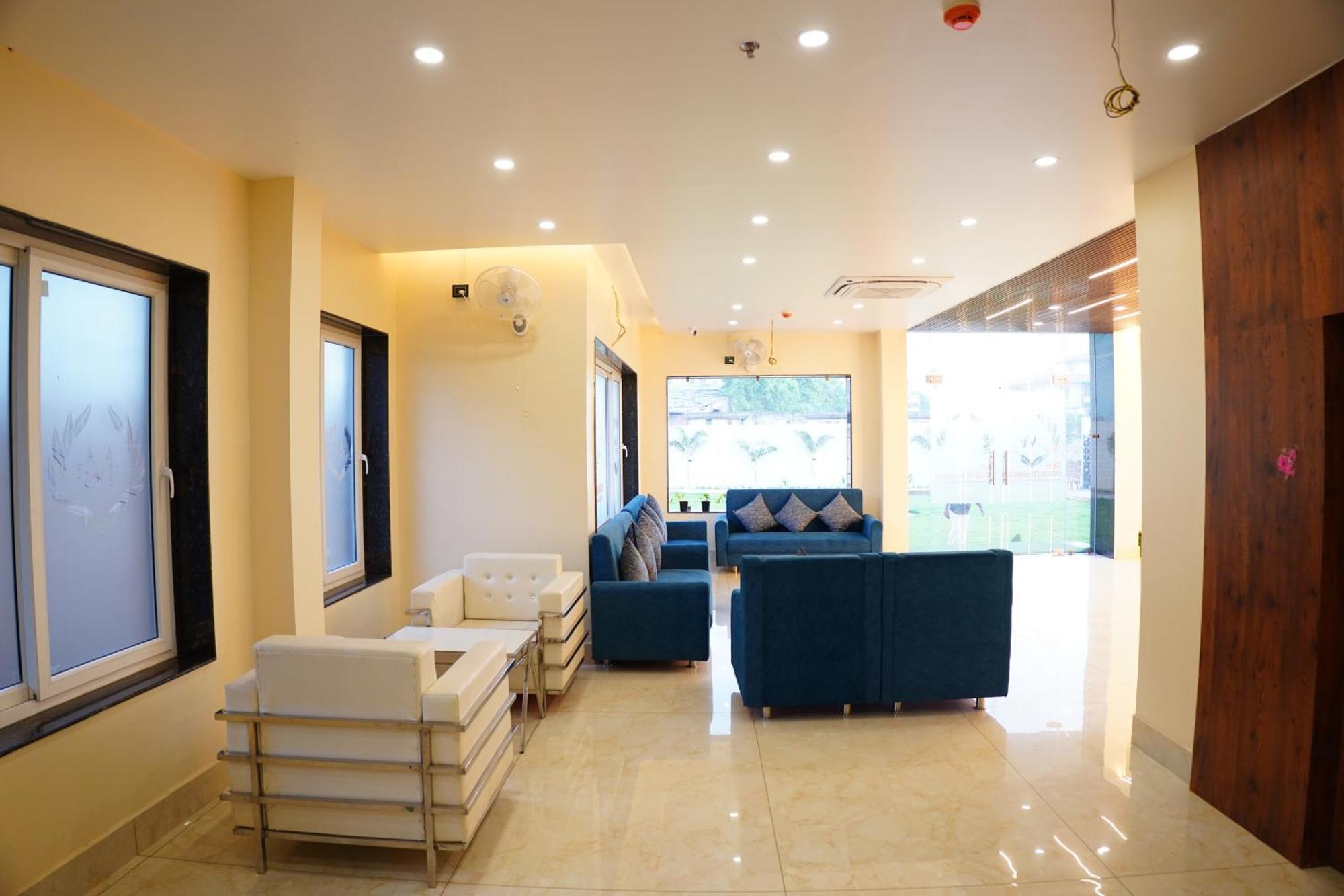 The Marutinandan Grand Hotell Deoghar Eksteriør bilde