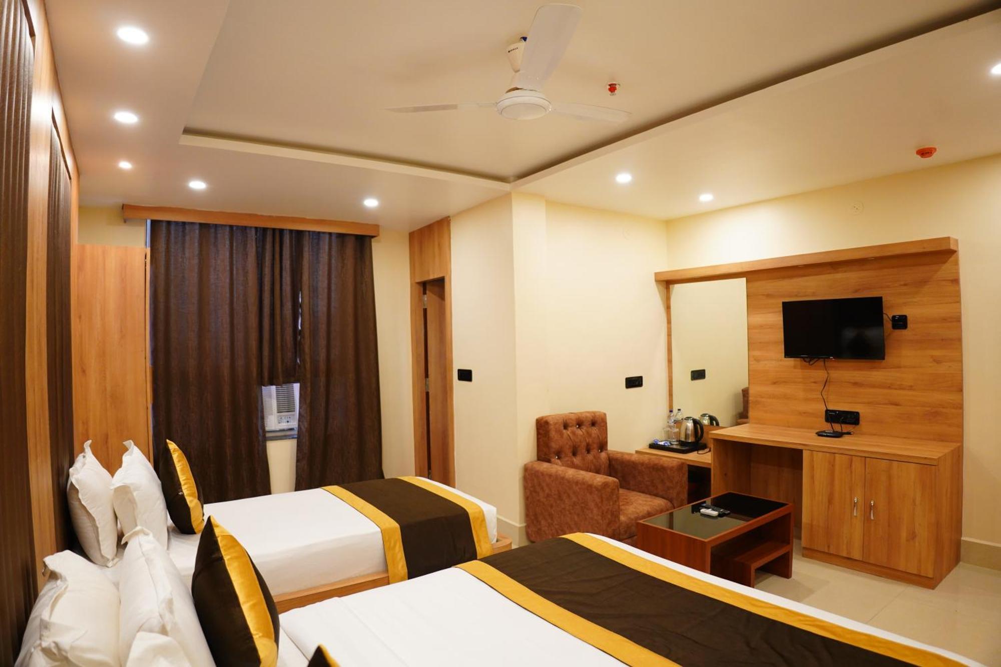 The Marutinandan Grand Hotell Deoghar Eksteriør bilde