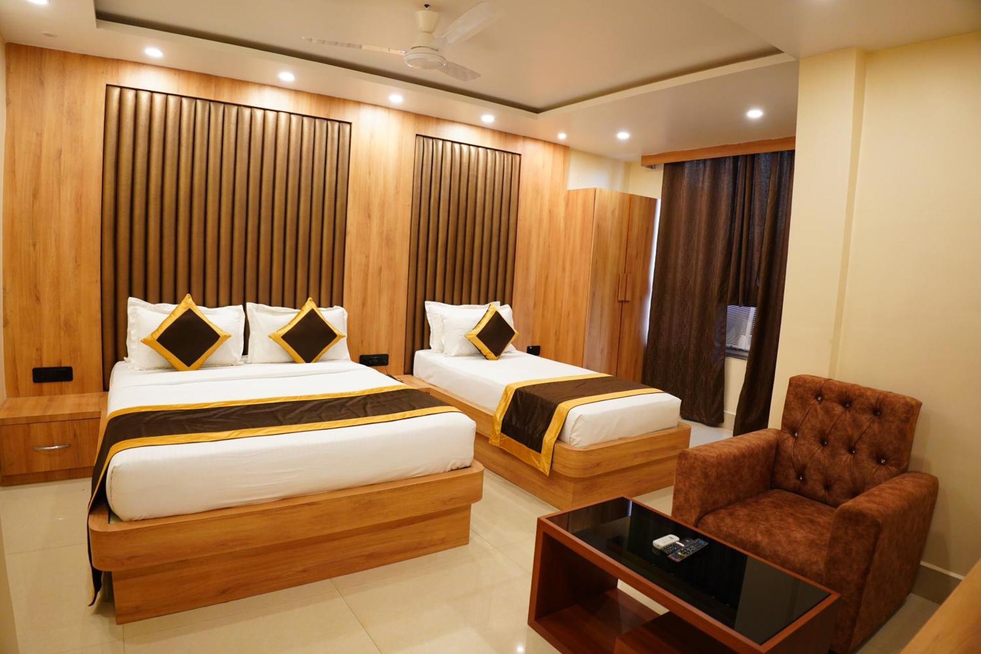 The Marutinandan Grand Hotell Deoghar Eksteriør bilde
